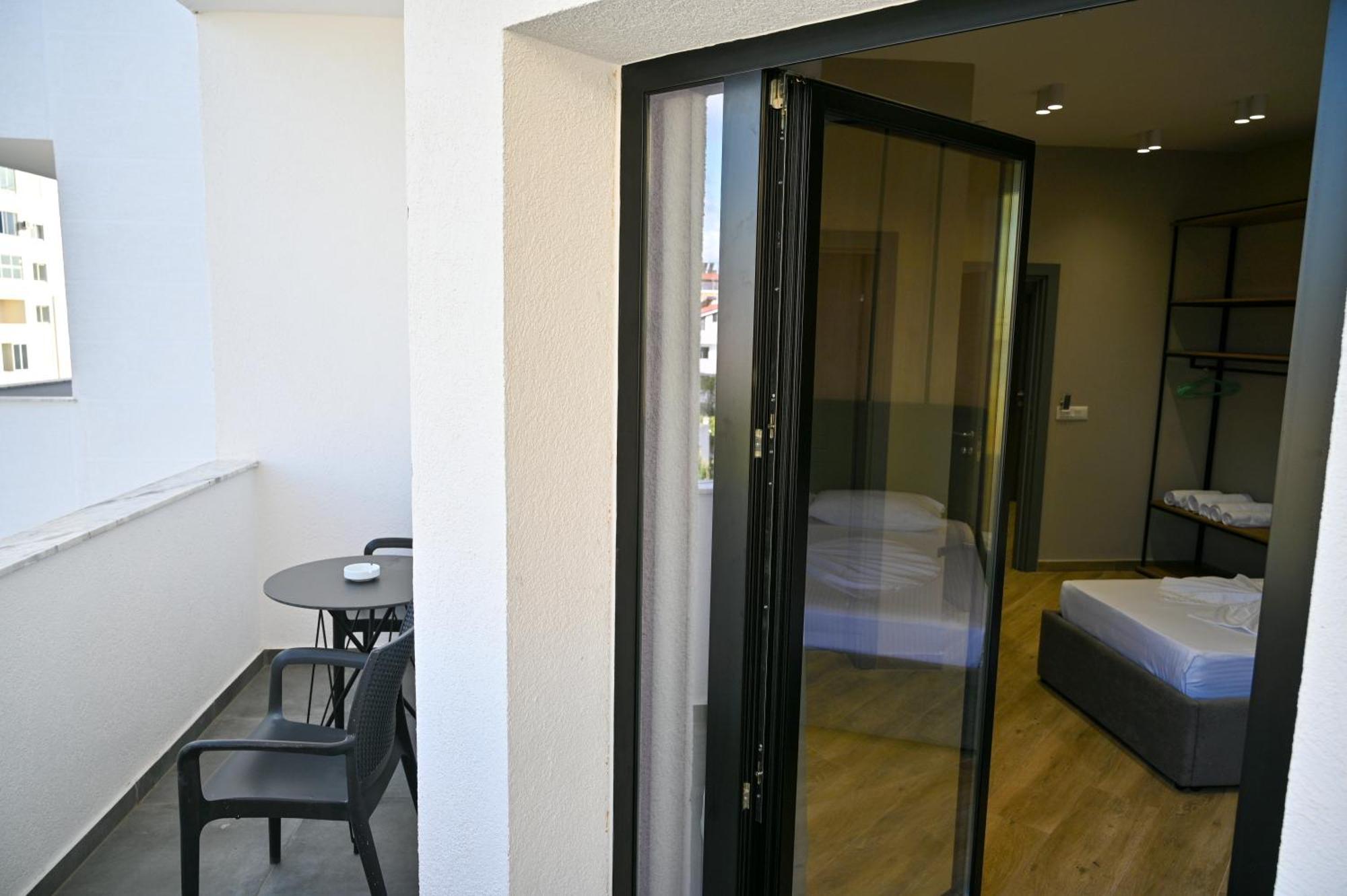 Monduro Hotel Durrës Quarto foto
