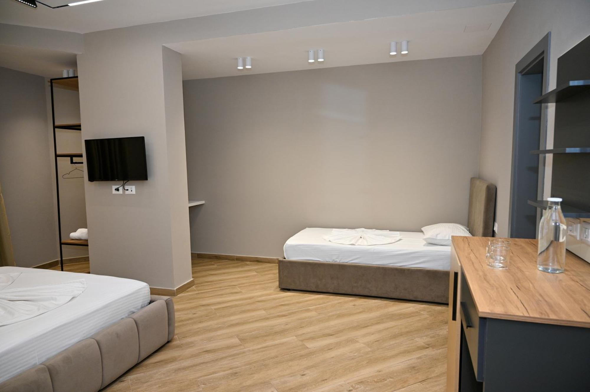 Monduro Hotel Durrës Quarto foto