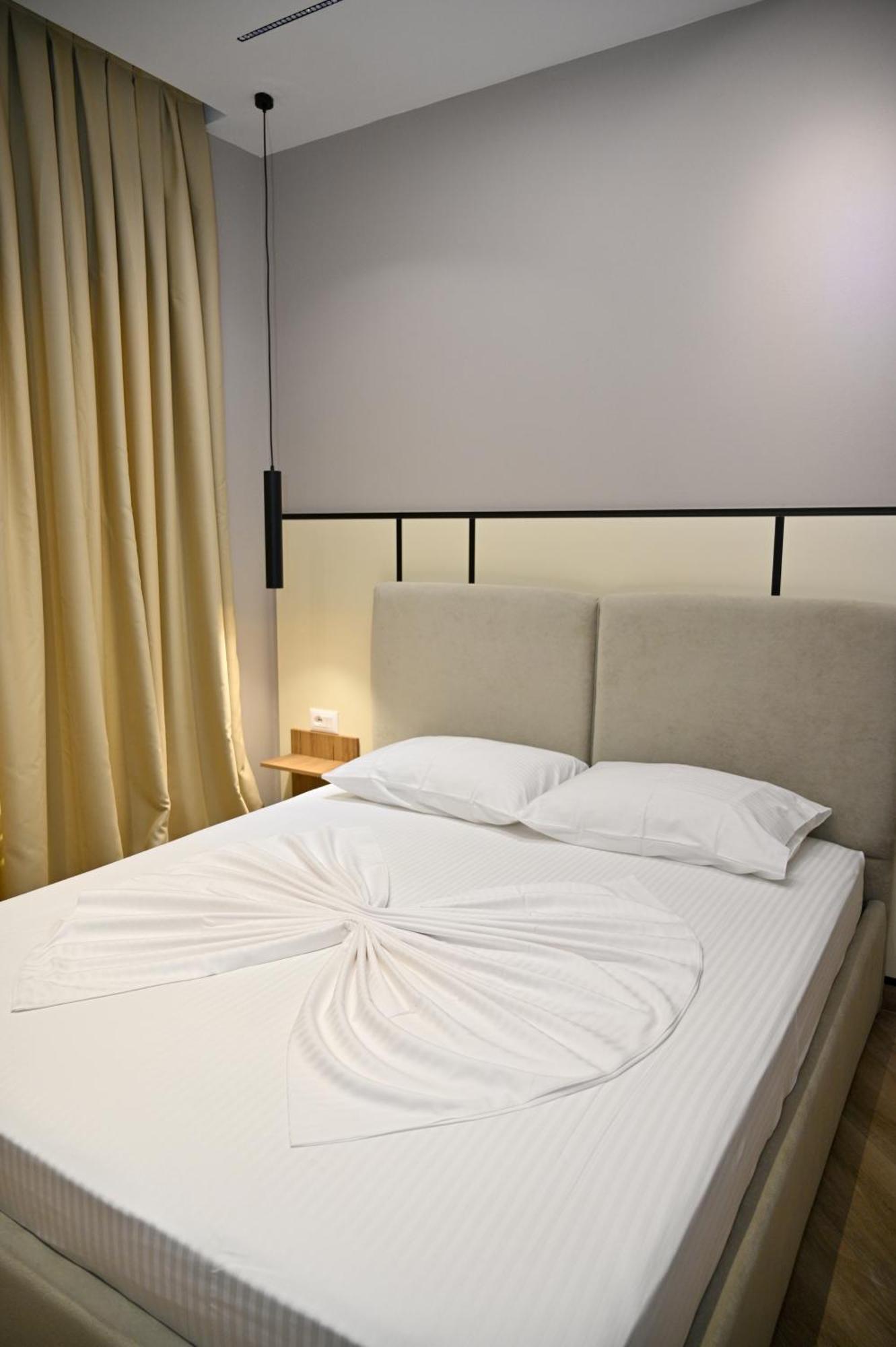 Monduro Hotel Durrës Quarto foto