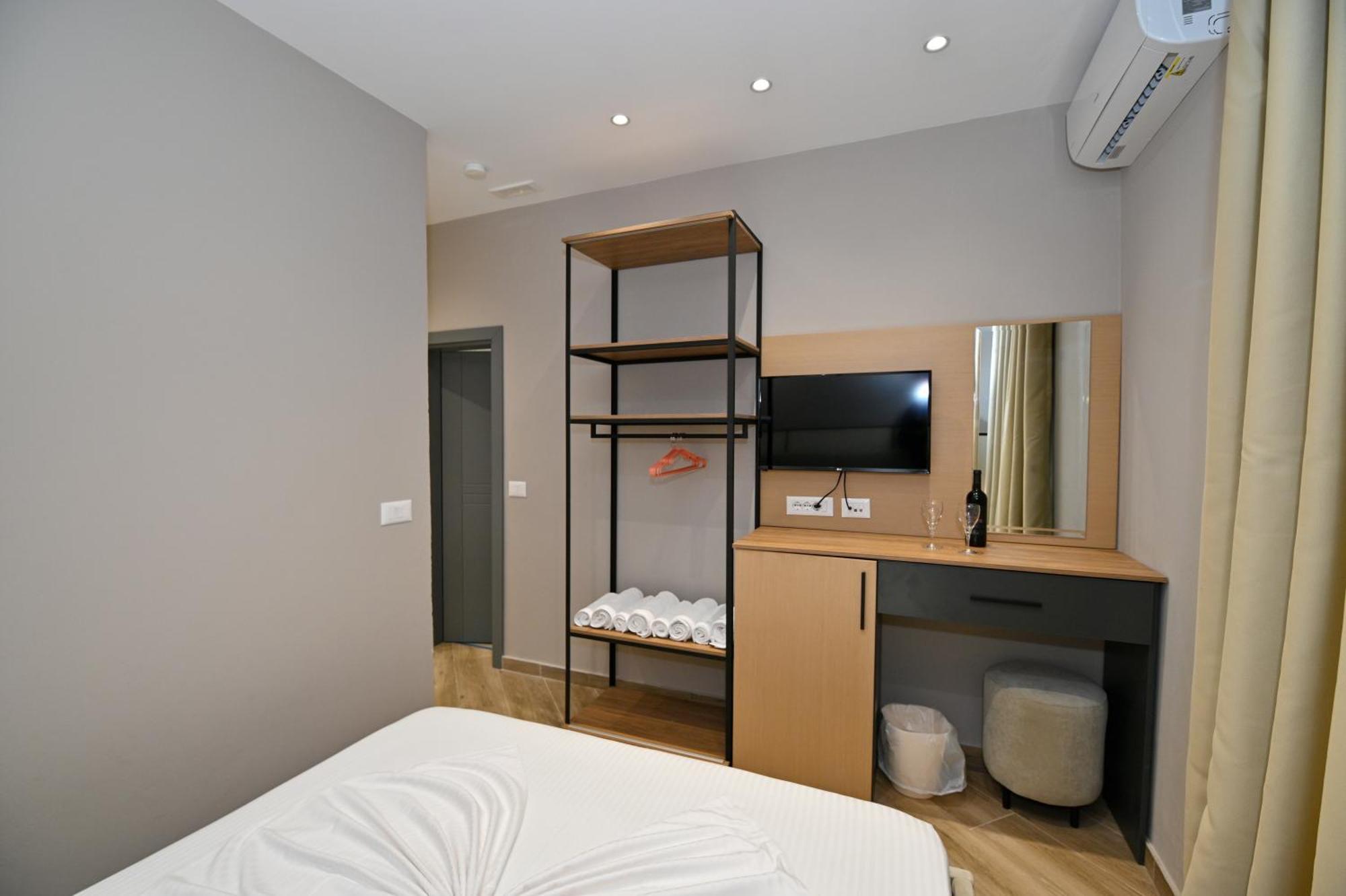 Monduro Hotel Durrës Quarto foto