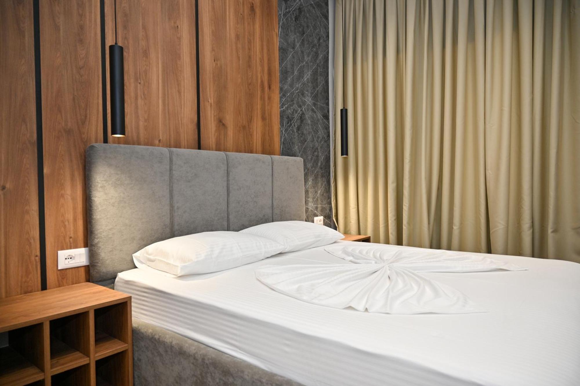 Monduro Hotel Durrës Quarto foto